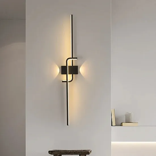 إضاءة عصرية لغرف النوم والمعيشة، جدار فيديو بإضاءة LED، إضاءة ممر، غرفة دراسة، ديكور منزل عصري، ومصابيح جانبية أنيقة بجانب السرير. إضاءة عصرية لغرف النوم والمعيشة، جدار فيديو بإضاءة LED، إضاءة ممر، غرفة دراسة، ديكور منزل عصري، ومصابيح جانبية أنيقة بجانب السرير.